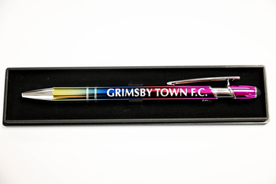 Boxed Rainbow Pen