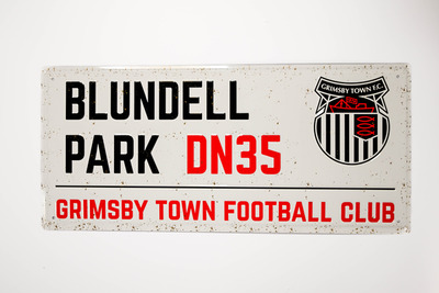 Distressed Blundell Park Street Sign