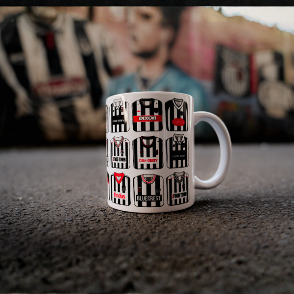 Retro Shirt Design Mug